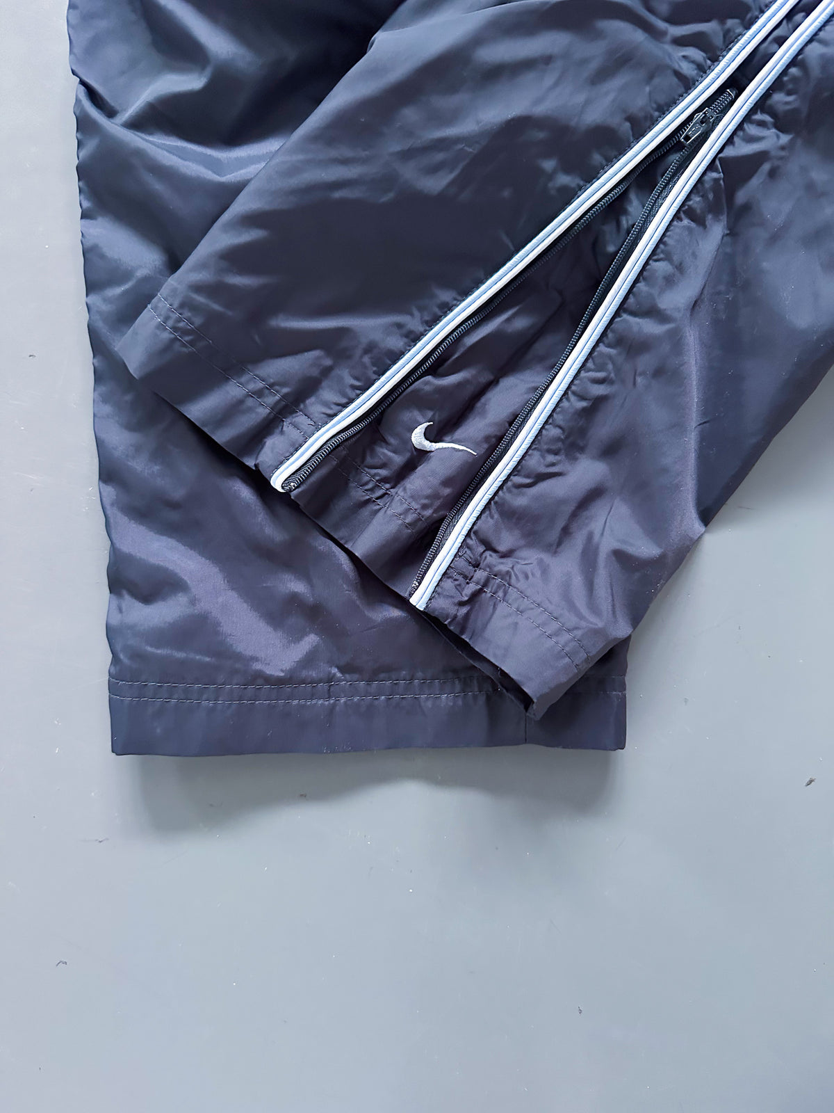 Nike Vintage Trackpants | L