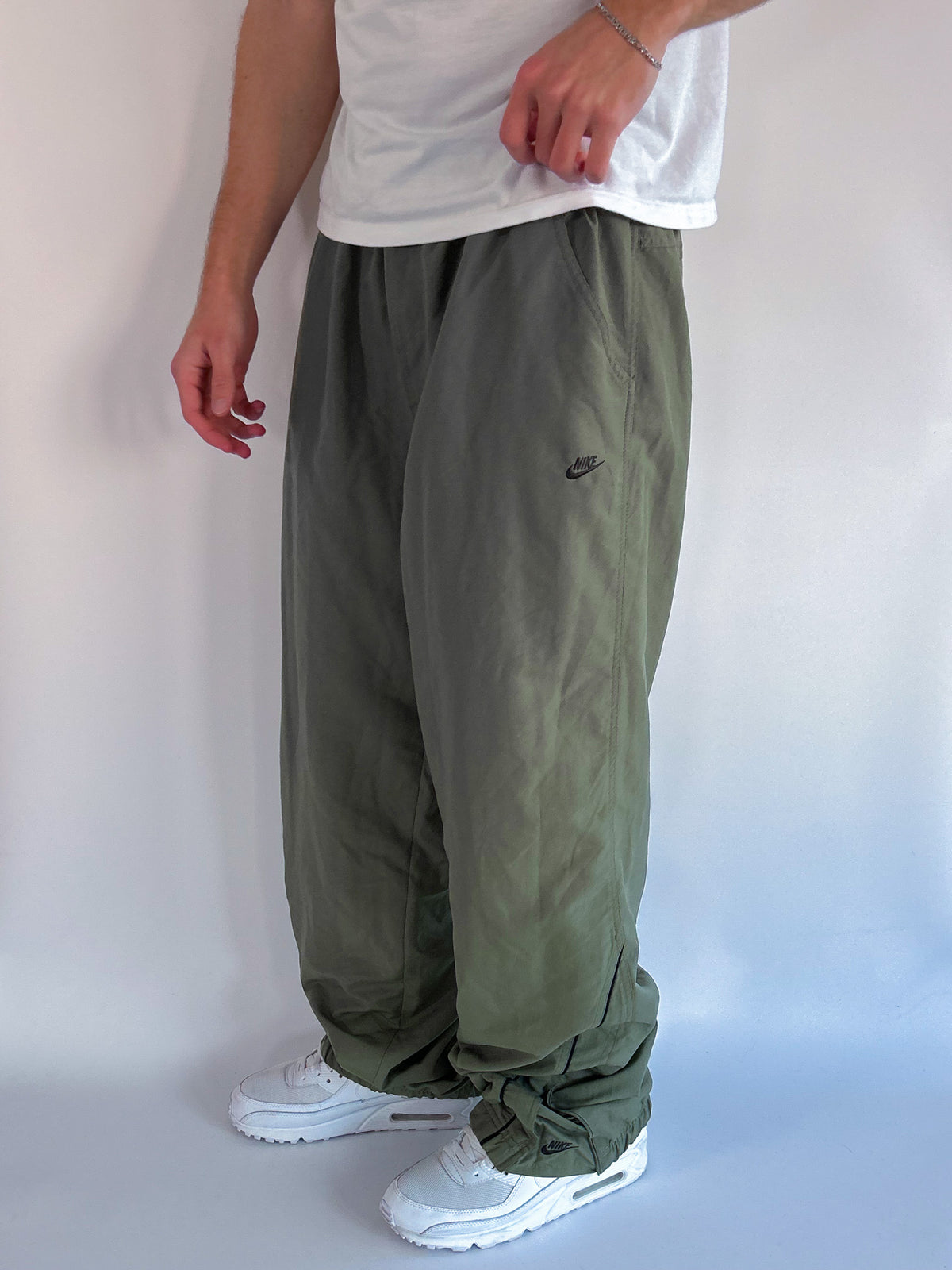 Nike Vintage Trackpants | L