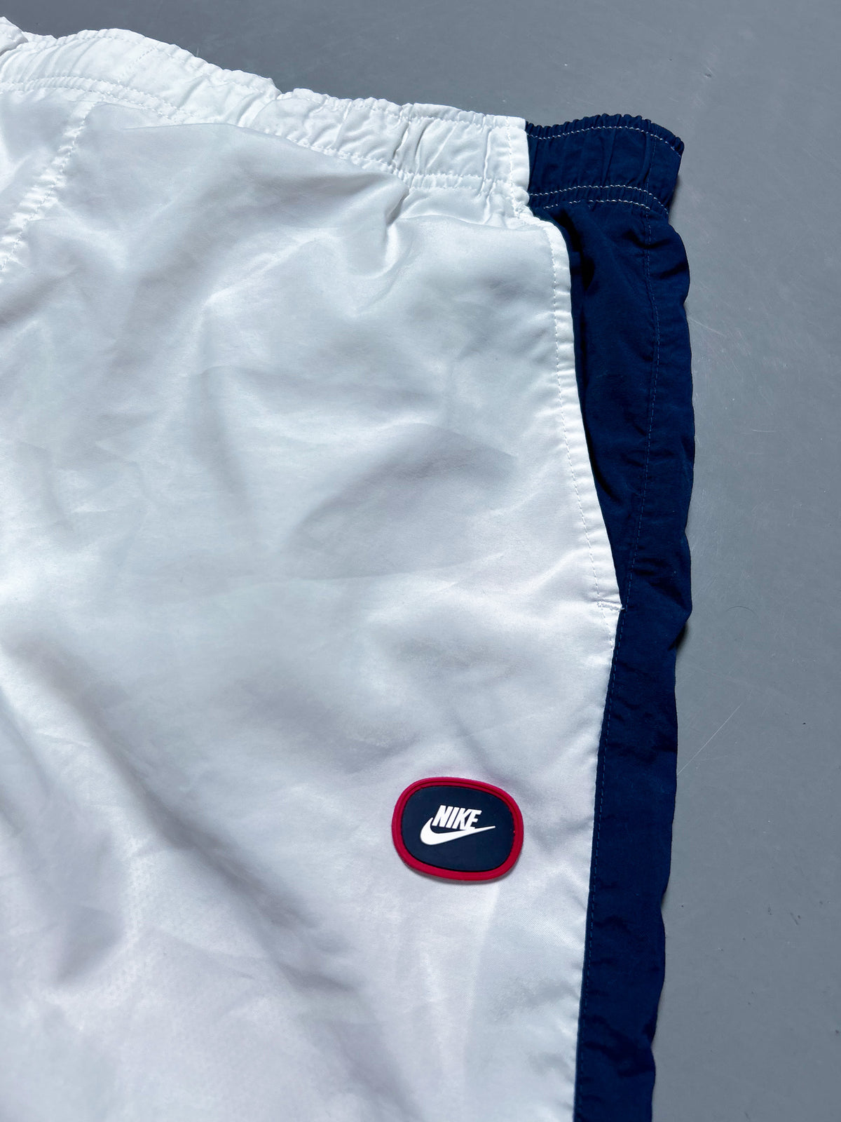 Nike Vintage Trackpants | L