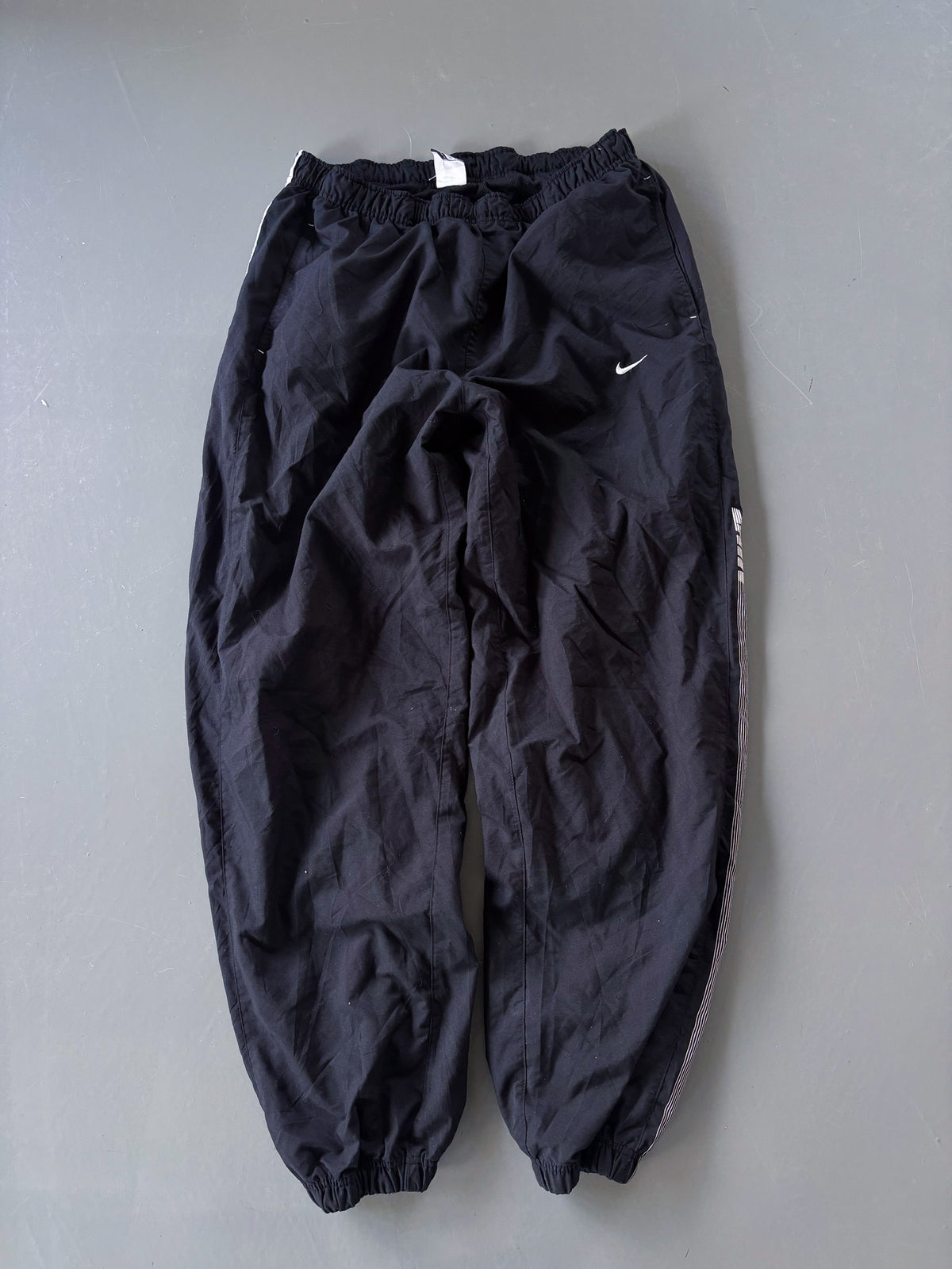 Nike Vintage Trackpants | Fittet L