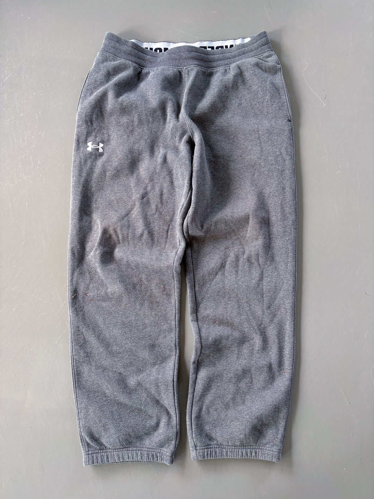 Under Armour Vintage Sweatpants | M