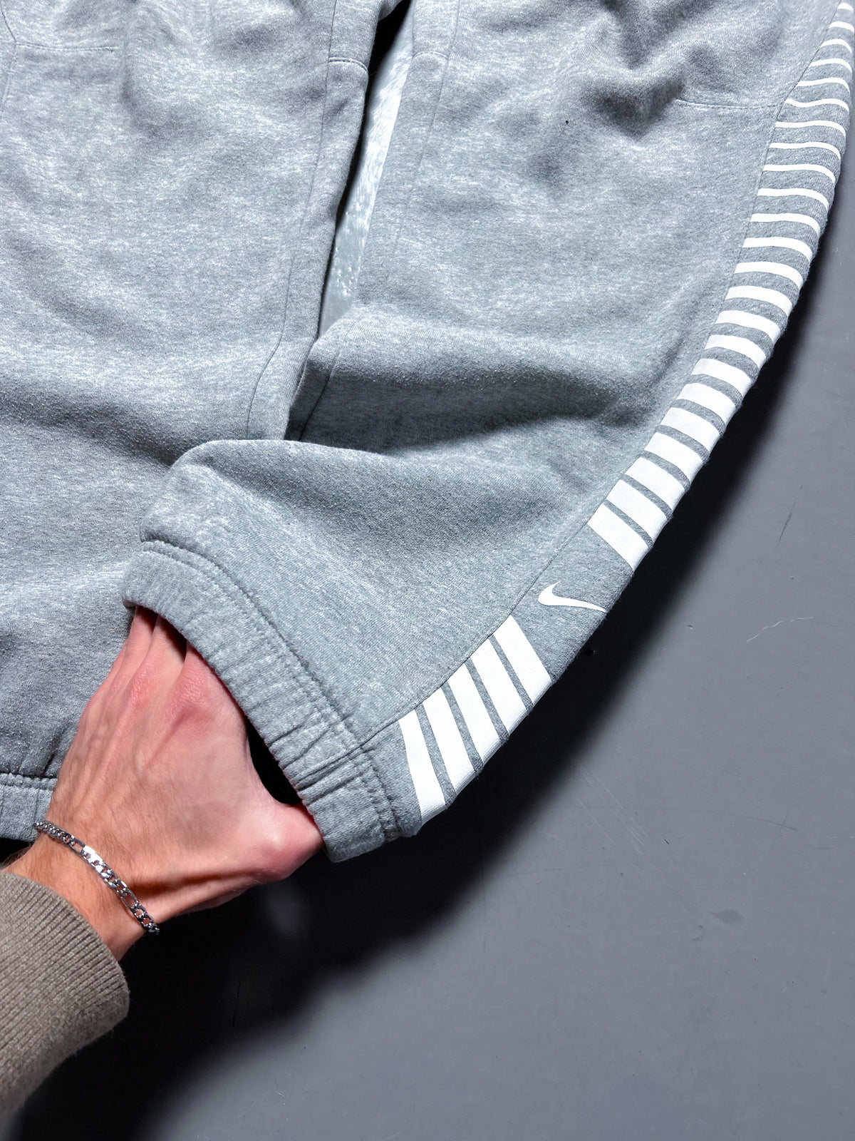 Nike Vintage Sweatpants | M