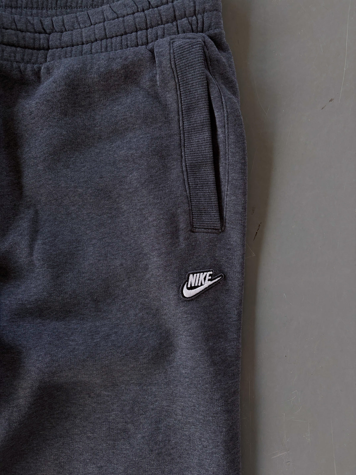 Nike Vintage Sweatpants | M