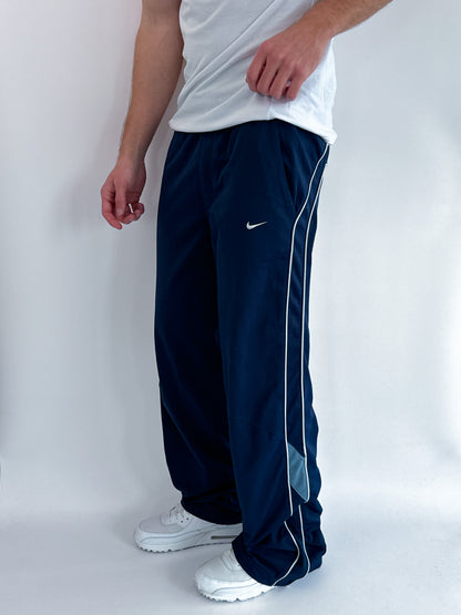 Nike Vintage Trackpants | M