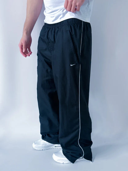 Nike Vintage Trackpants | M