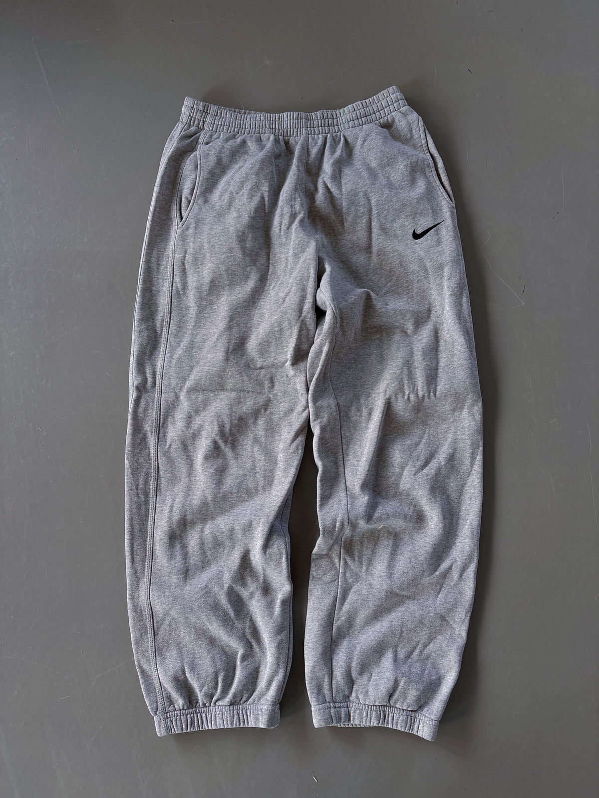 Nike Vintage Sweatpants | XS