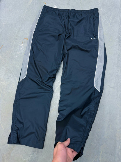 Nike Vintage *Premium* Trackpants | L