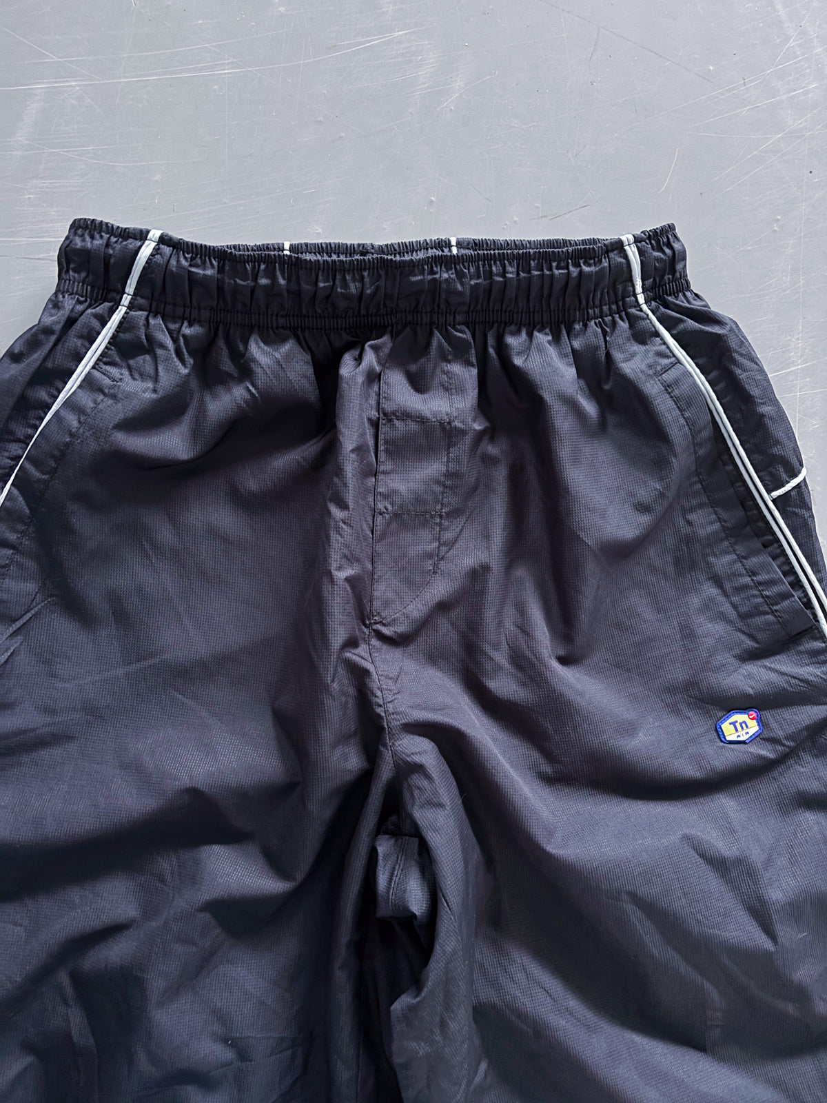 Nike Vintage *TN* Trackpants | M