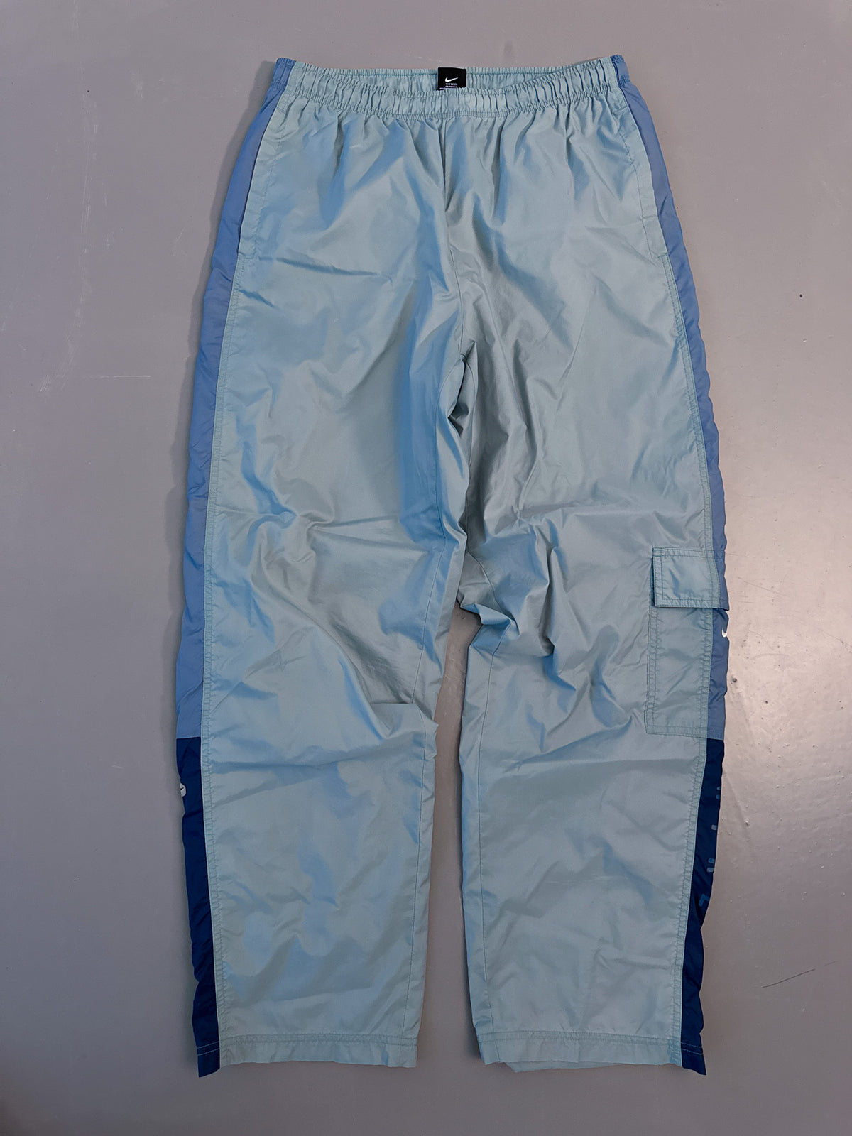 Nike Vintage Cargo Trackpants | L