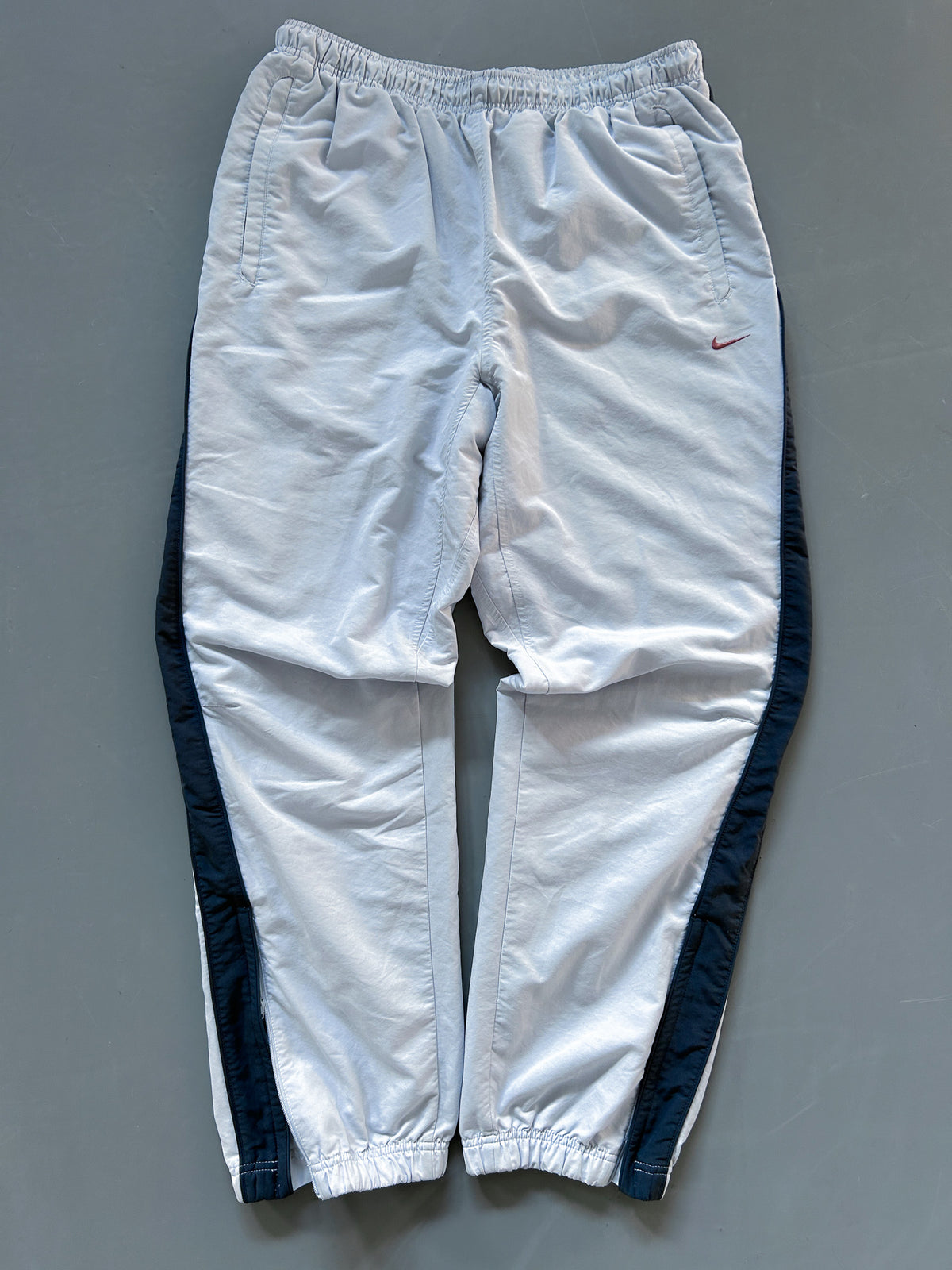 Nike Vintage Trackpants | L
