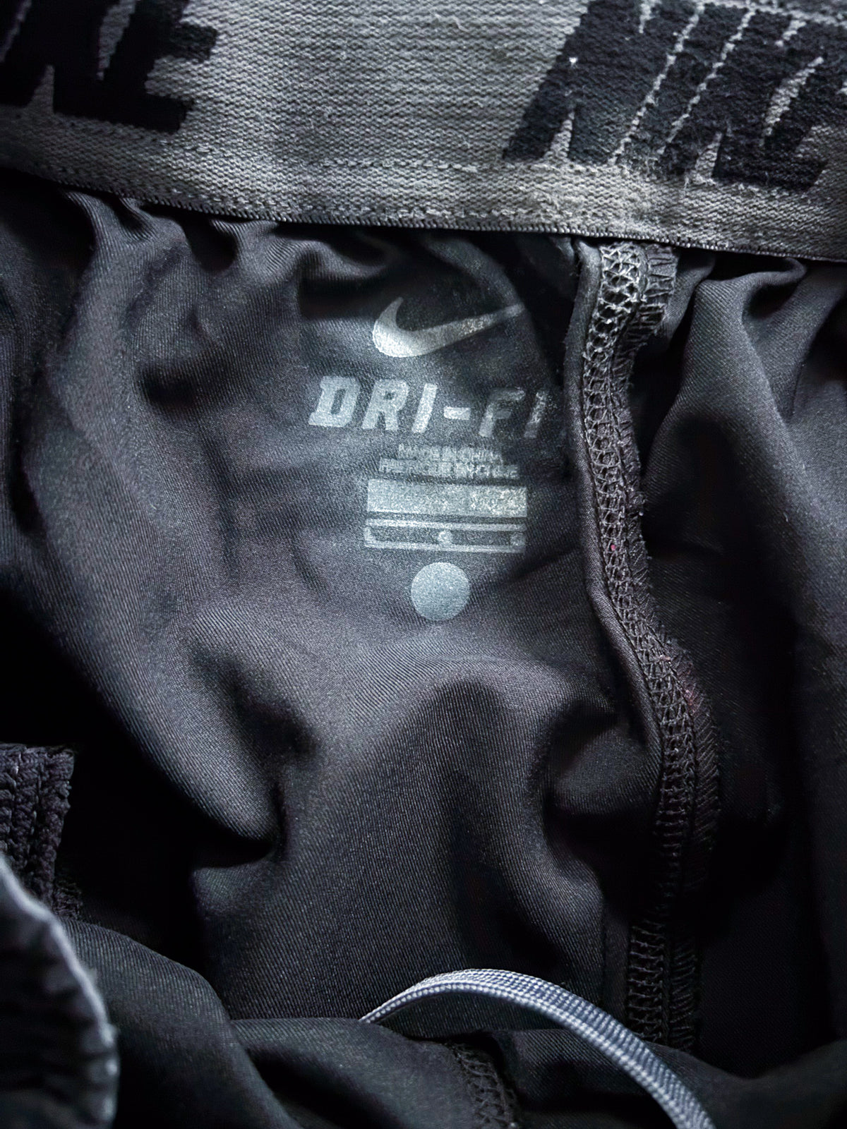 Nike Vintage *Classic* Trackpants | L