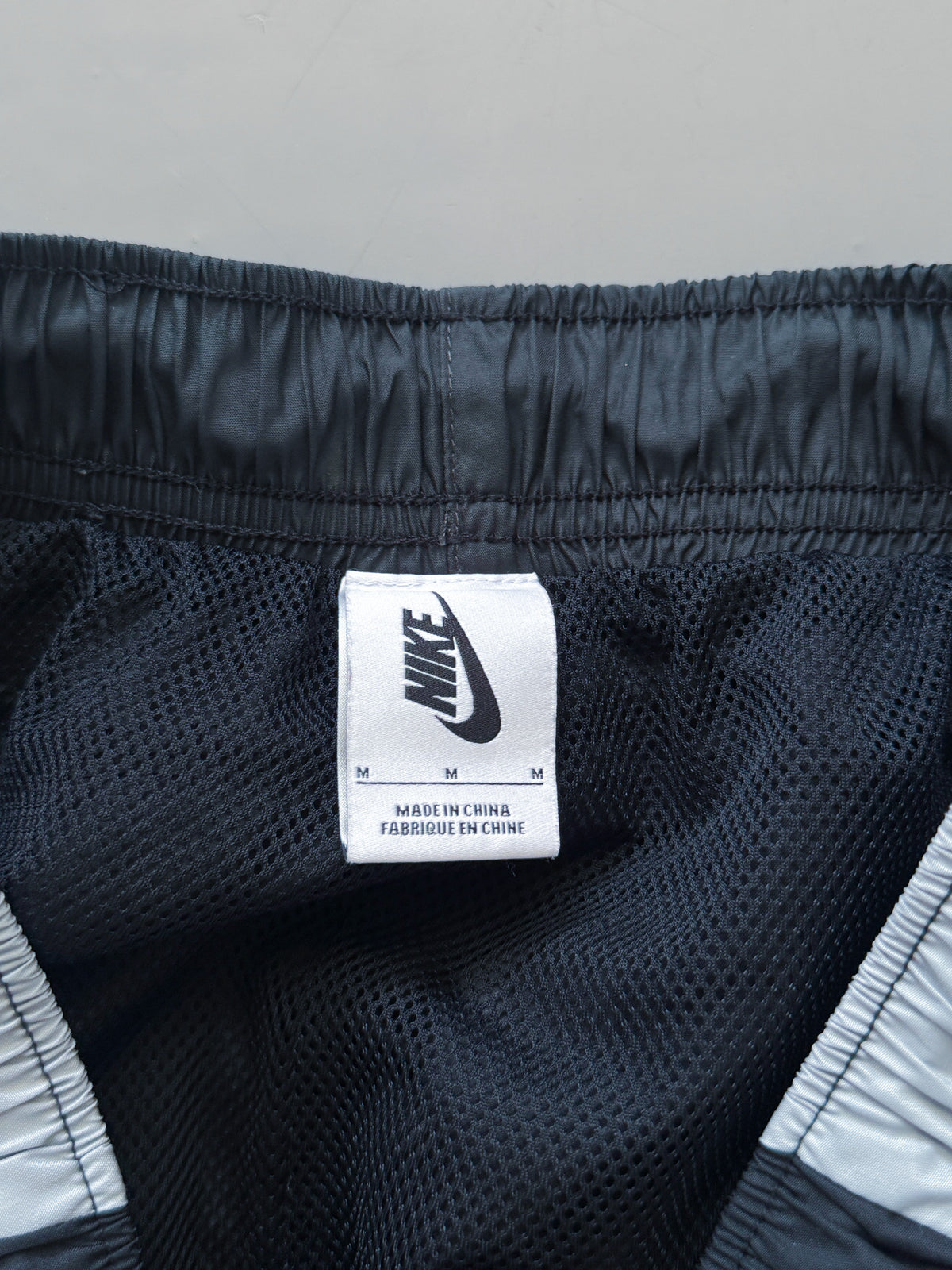 Nike Vintage *TN* Trackpants | S