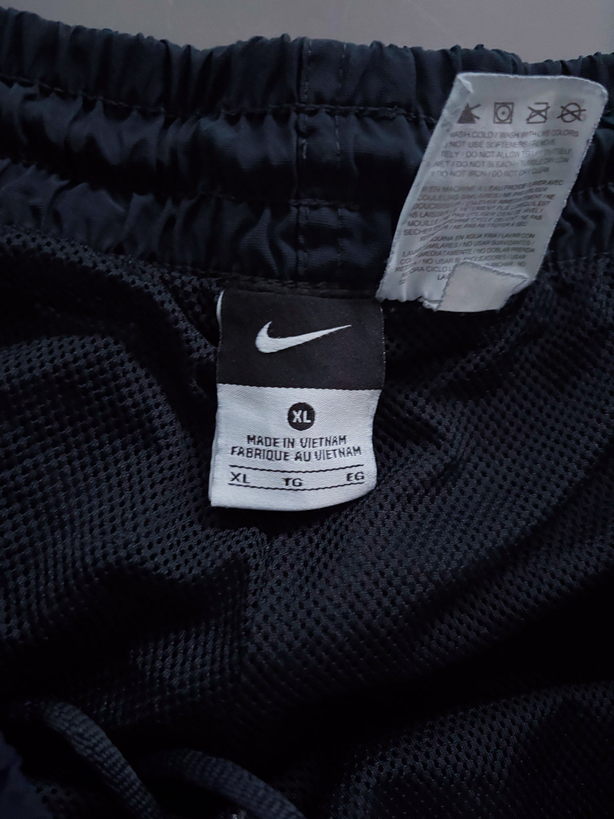 Nike Vintage Trackpants | XL