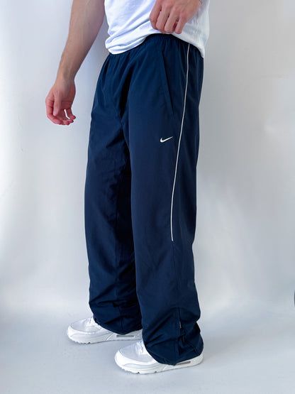 Nike Vintage Trackpants | M