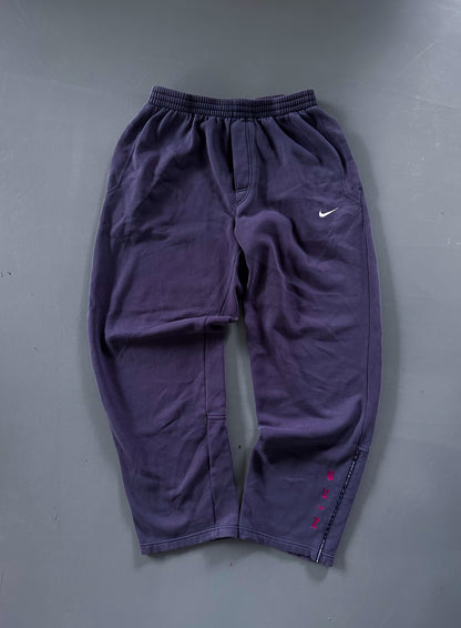 Nike Vintage Open Leg Sweatpants | L
