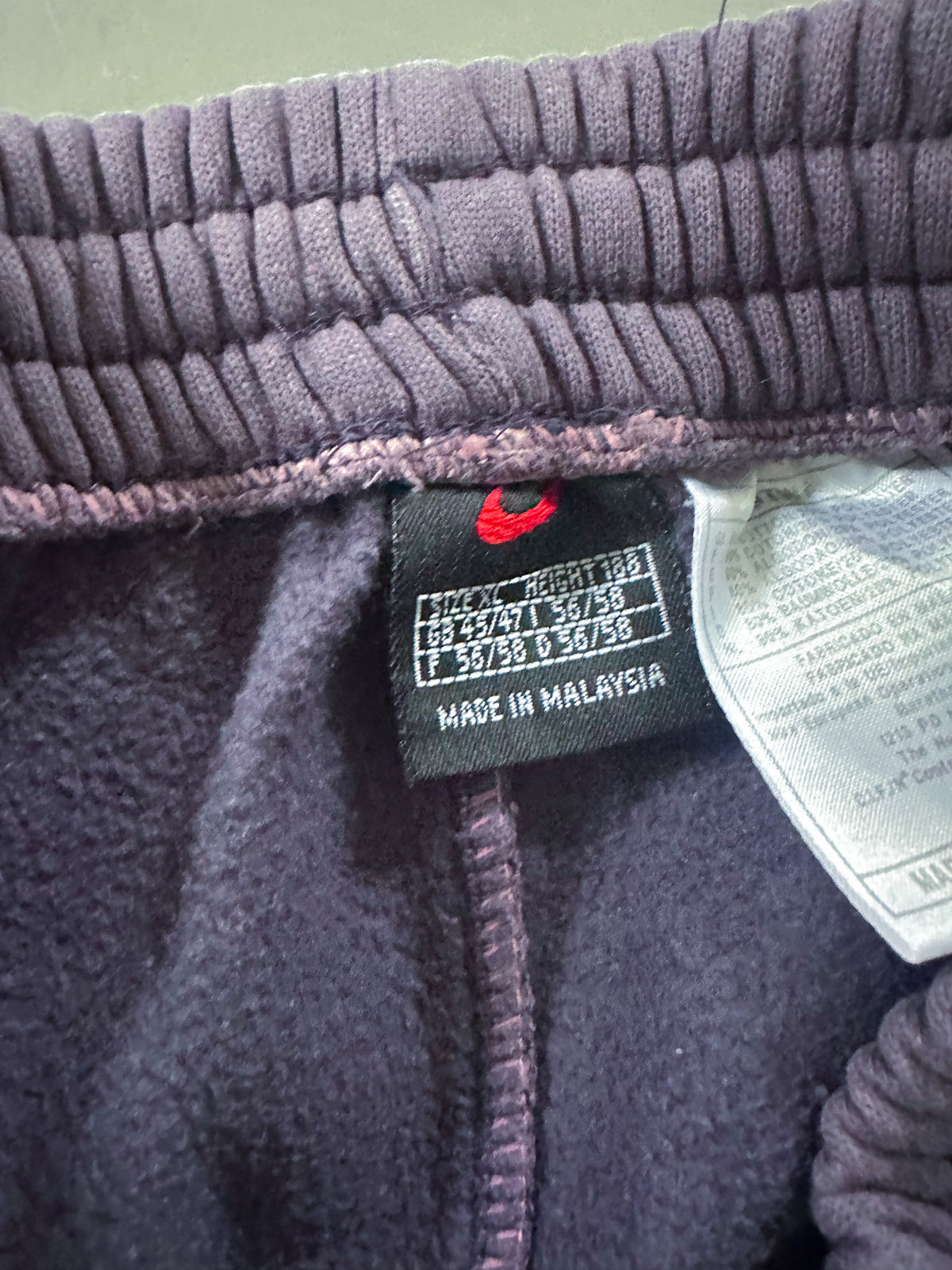 Nike Vintage Open Leg Sweatpants | L