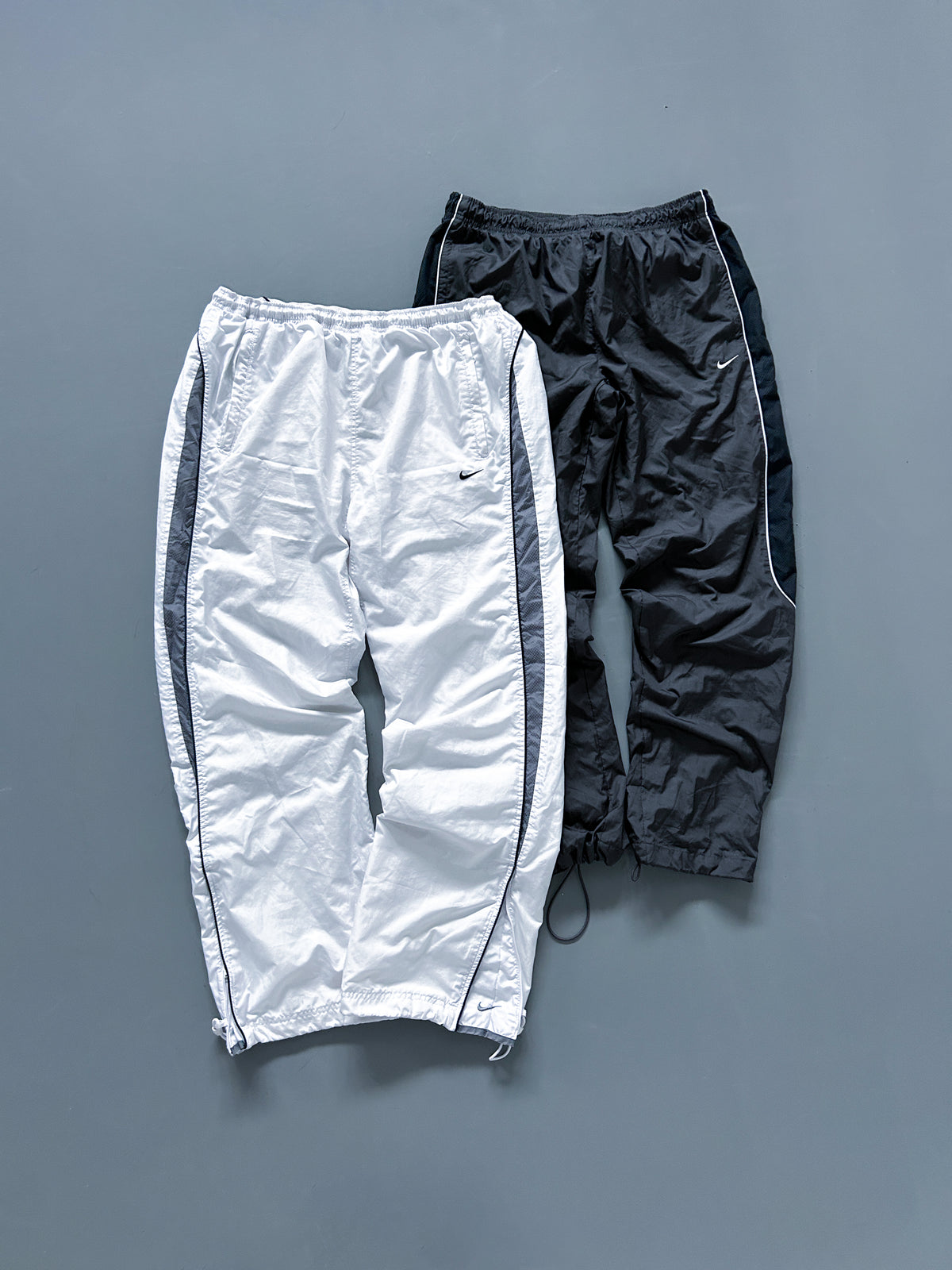 NIKE VINTAGE TRACKPANTS MYSTERY BOX (2 PIECES)