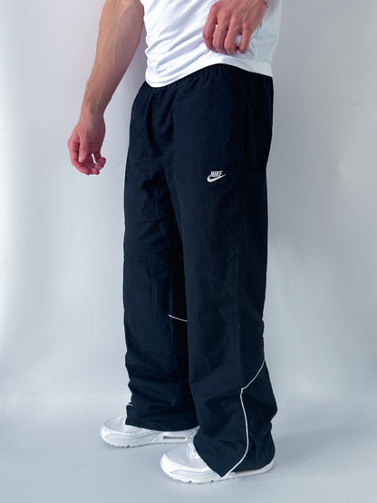 Nike Vintage Trackpants | M