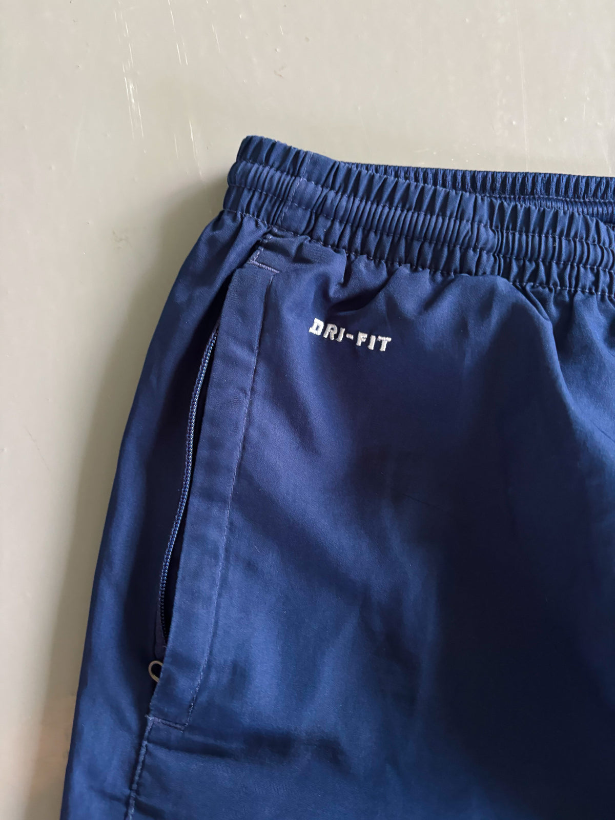 Nike Vintage Trackpants | XS