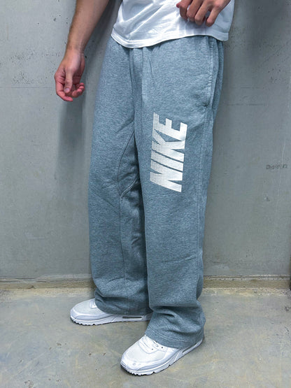 Nike Vintage Open Leg Sweatpants | Fittet L
