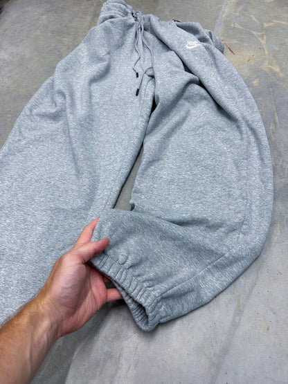 Nike Vintage Sweatpants | XXL