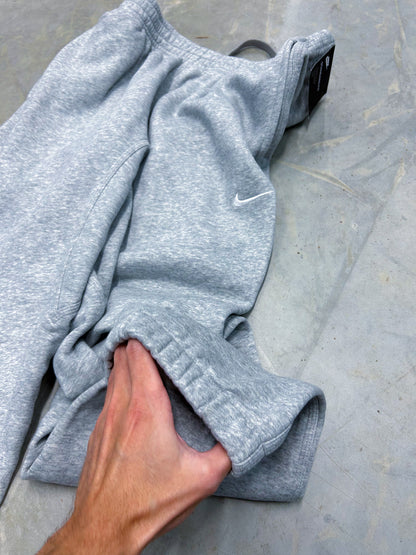Nike Vintage *Deadstock* Sweatpants | M;L