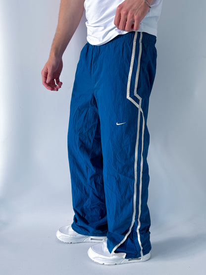 Nike Vintage Trackpants | M
