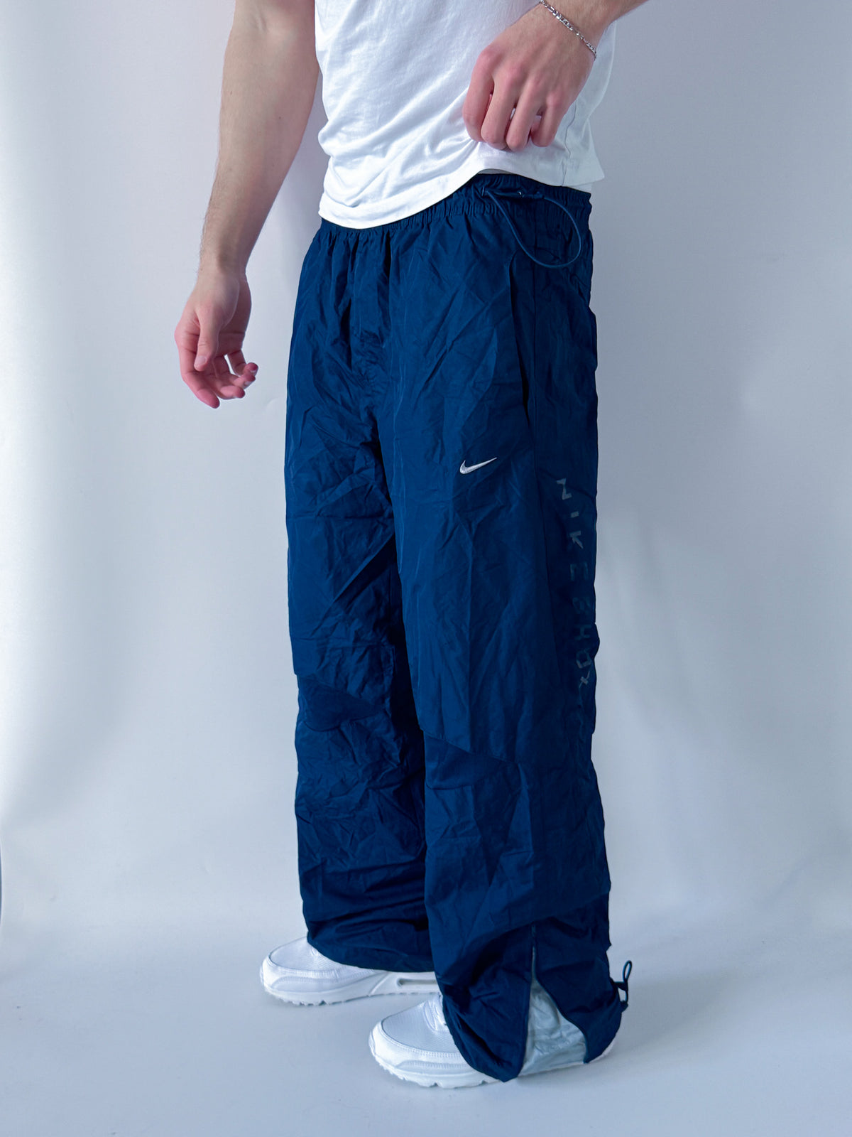 Nike Vintage *SHOX* Trackpants | M