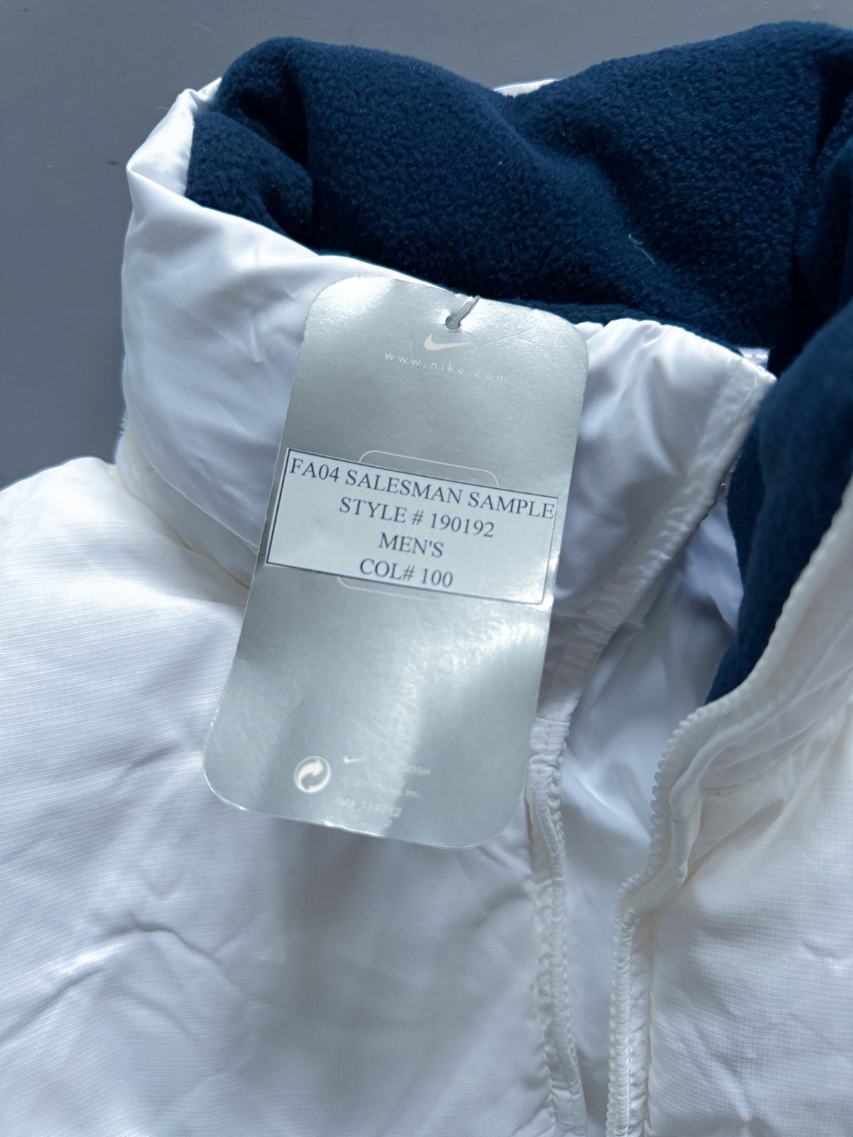 Nike Vintage *SAMPLE* *NEW* Puffer / Winter Jacket | M