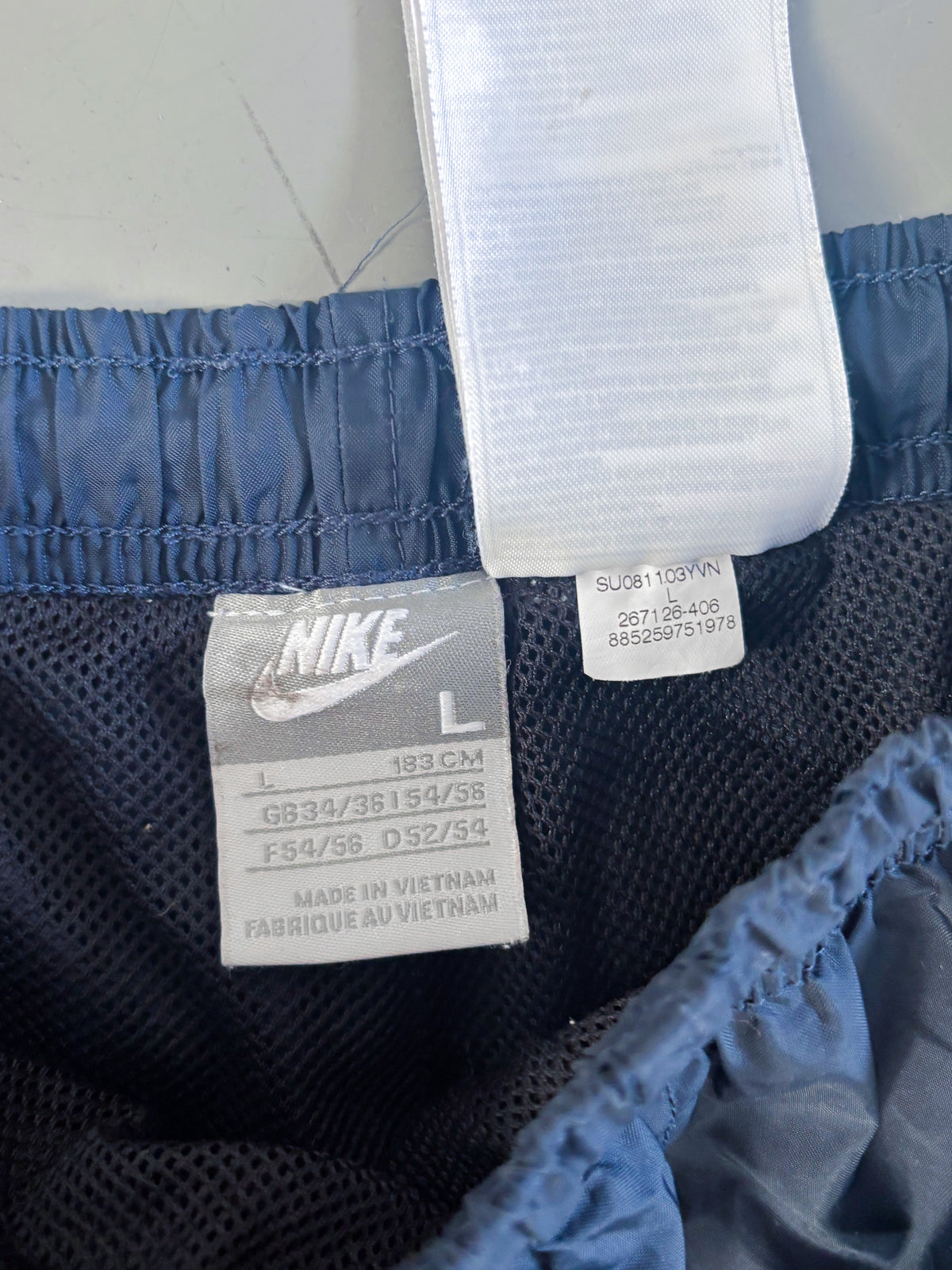 Nike Vintage Trackpants | L