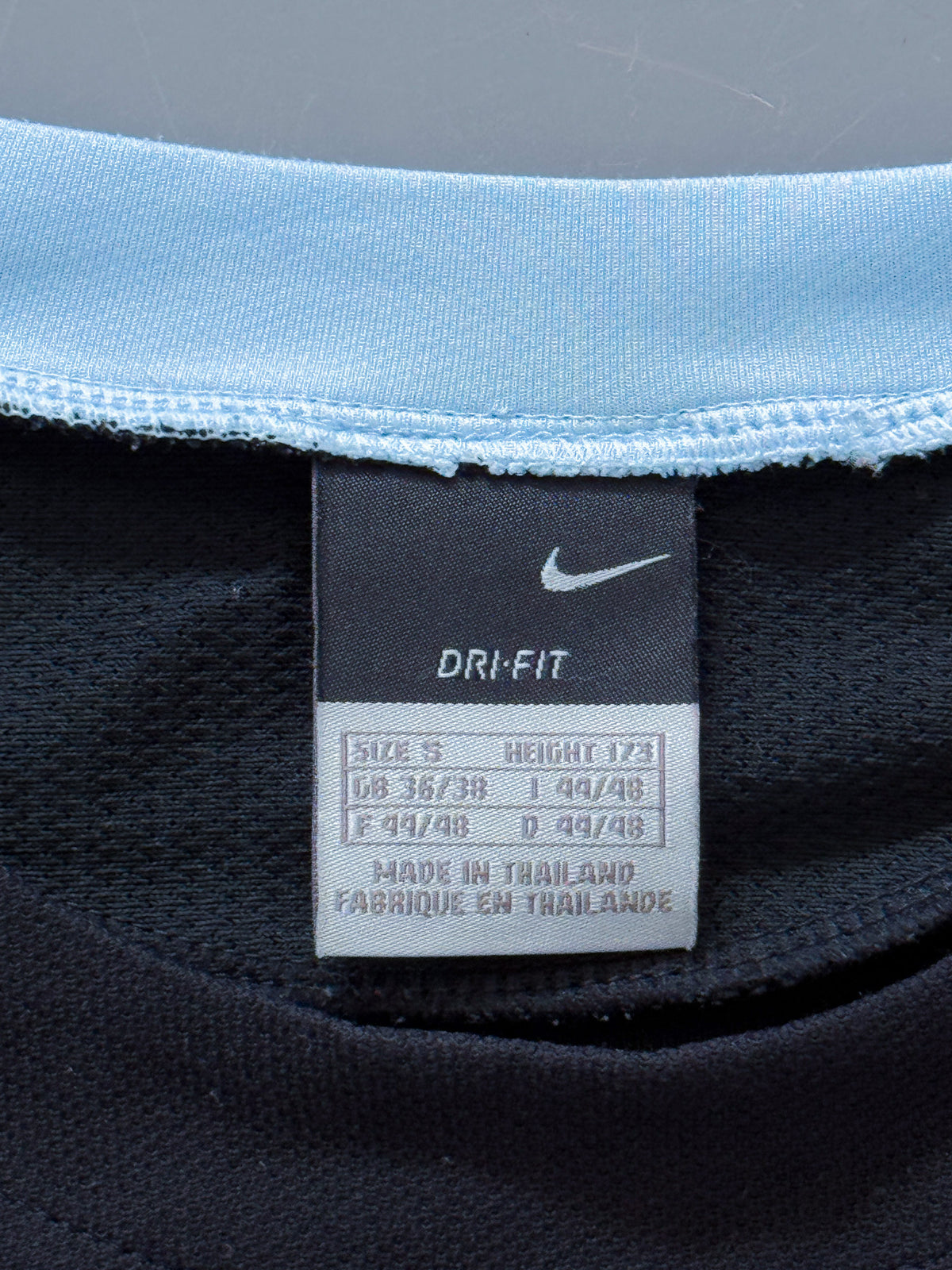 Vintage Nike *PREMIUM* T-Shirt | S