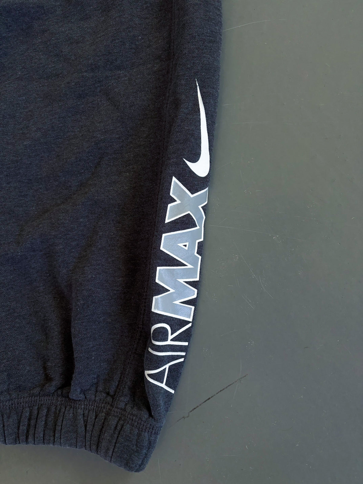 Nike *Airmax* Vintage Sweatpants | M