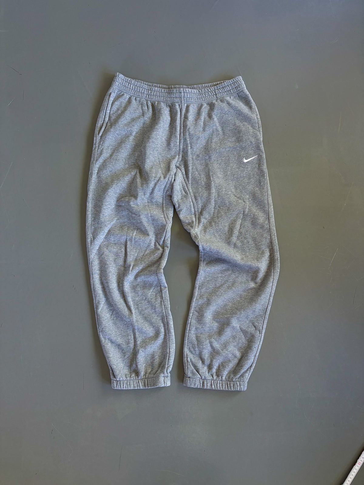 Nike Vintage Trackpants | XL