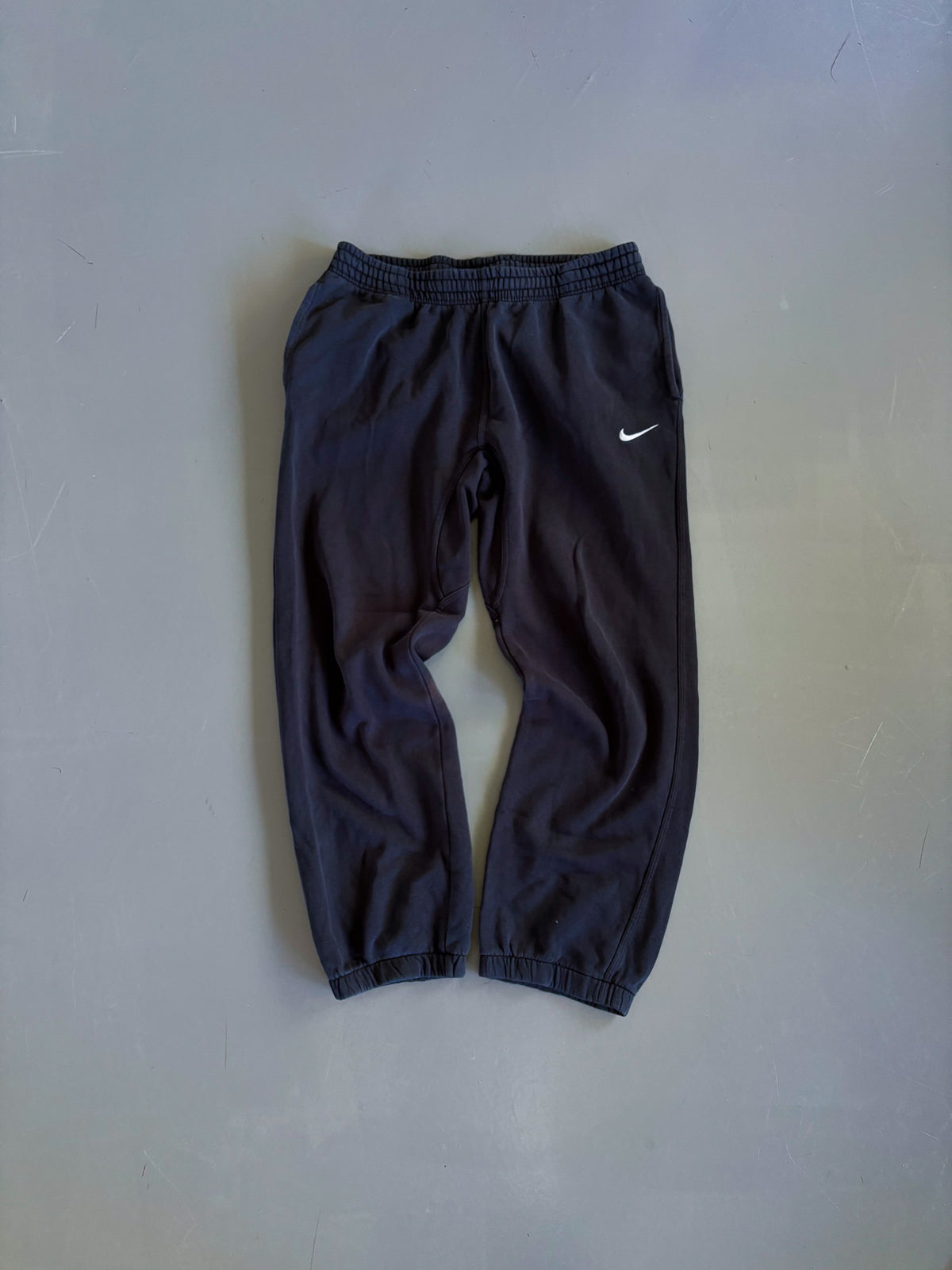 Nike Vintage Sweatpants | L