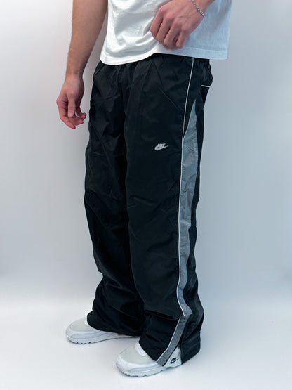 Nike Vintage Trackpants | L