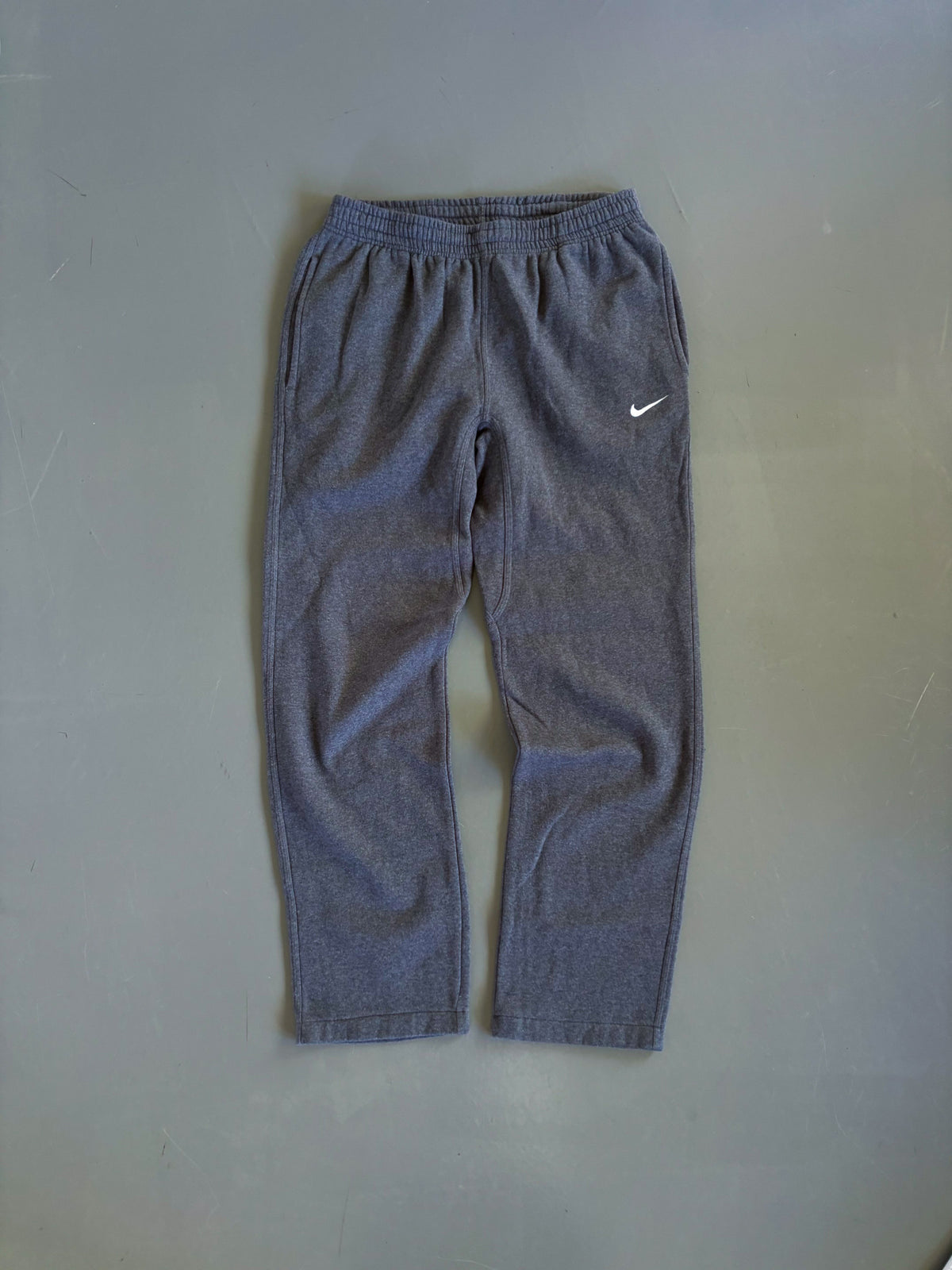 Nike Vintage Open Leg Sweatpants | M