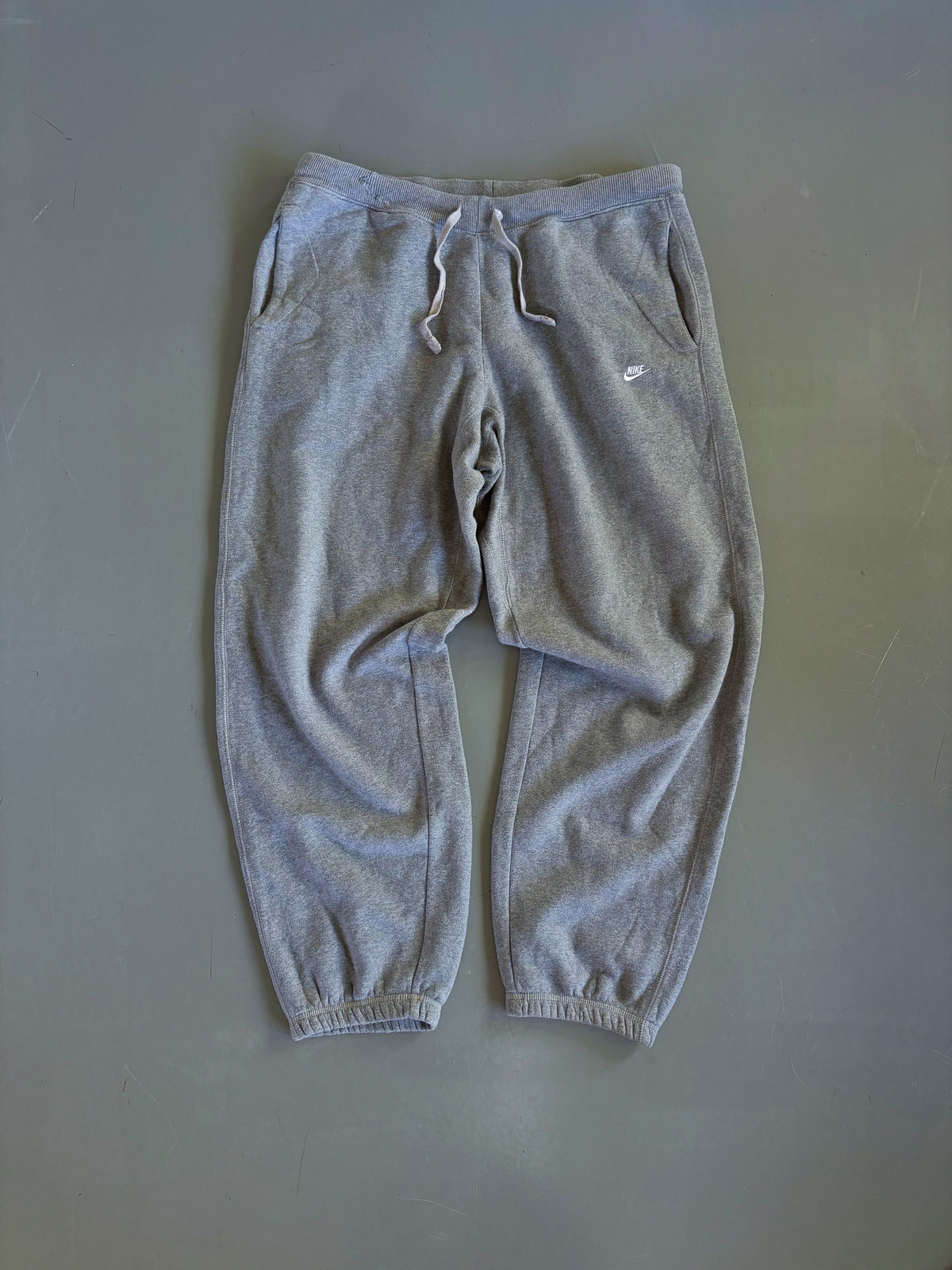 Nike Vintage Sweatpants | XL