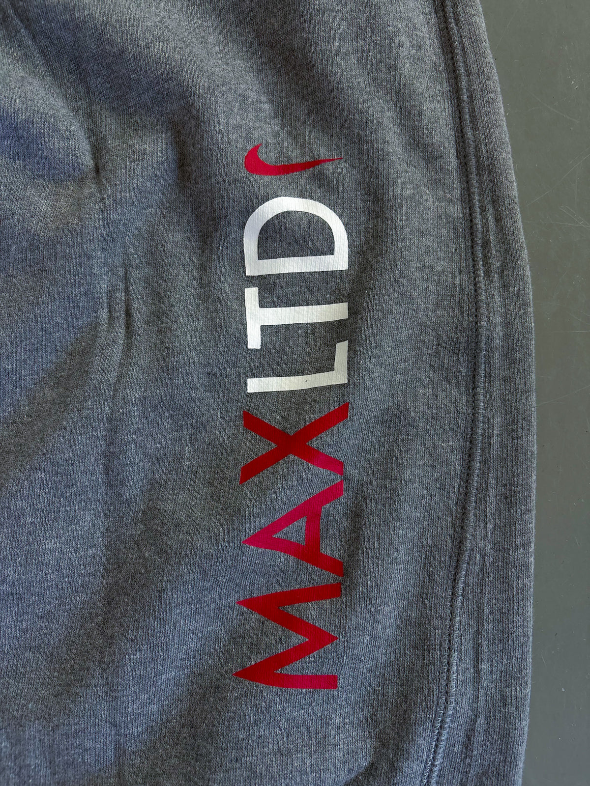 Nike Vintage *Air Max* Sweatpants | M