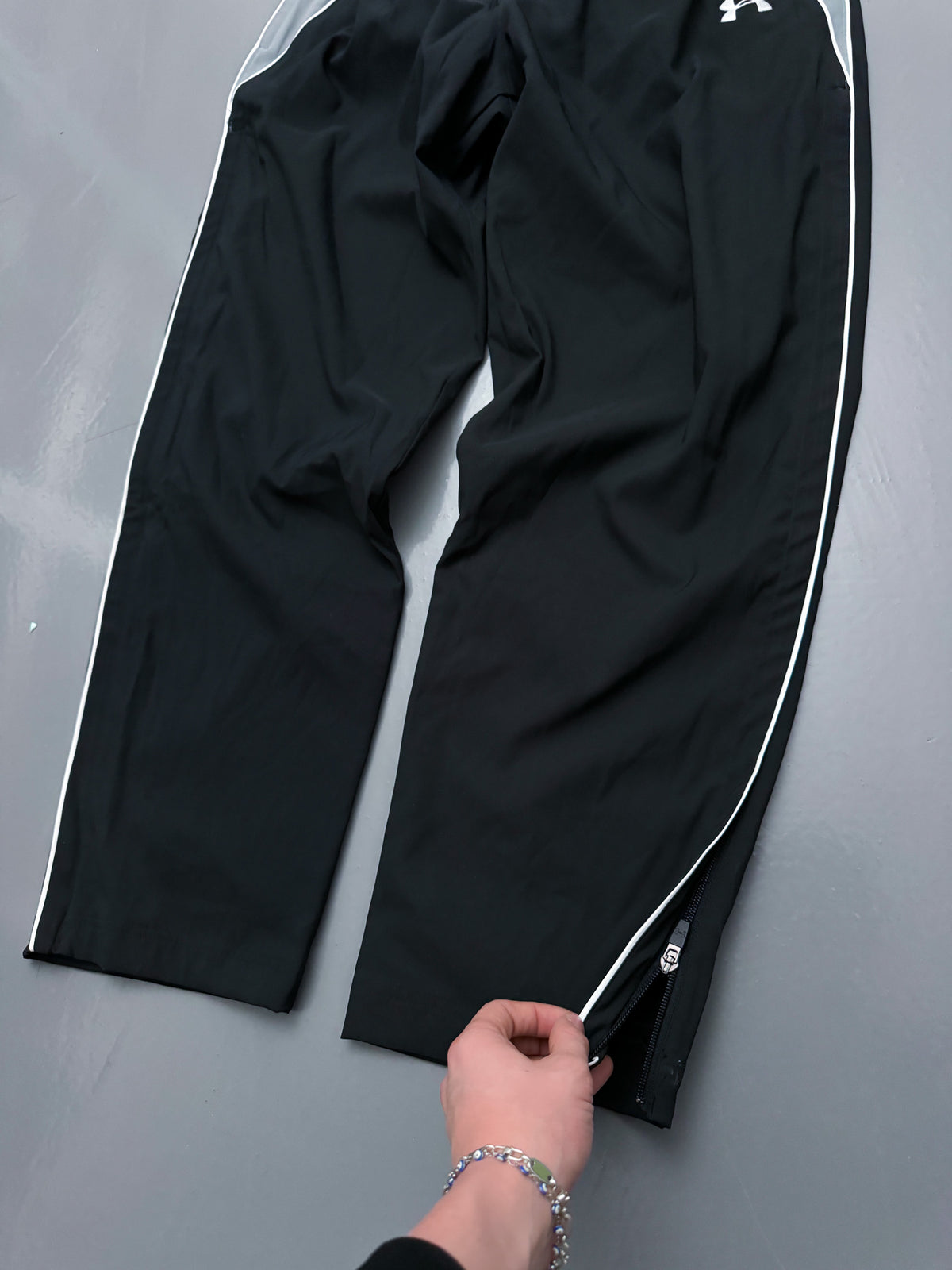 Under Armour Vintage *Deadstock* Trackpants | L