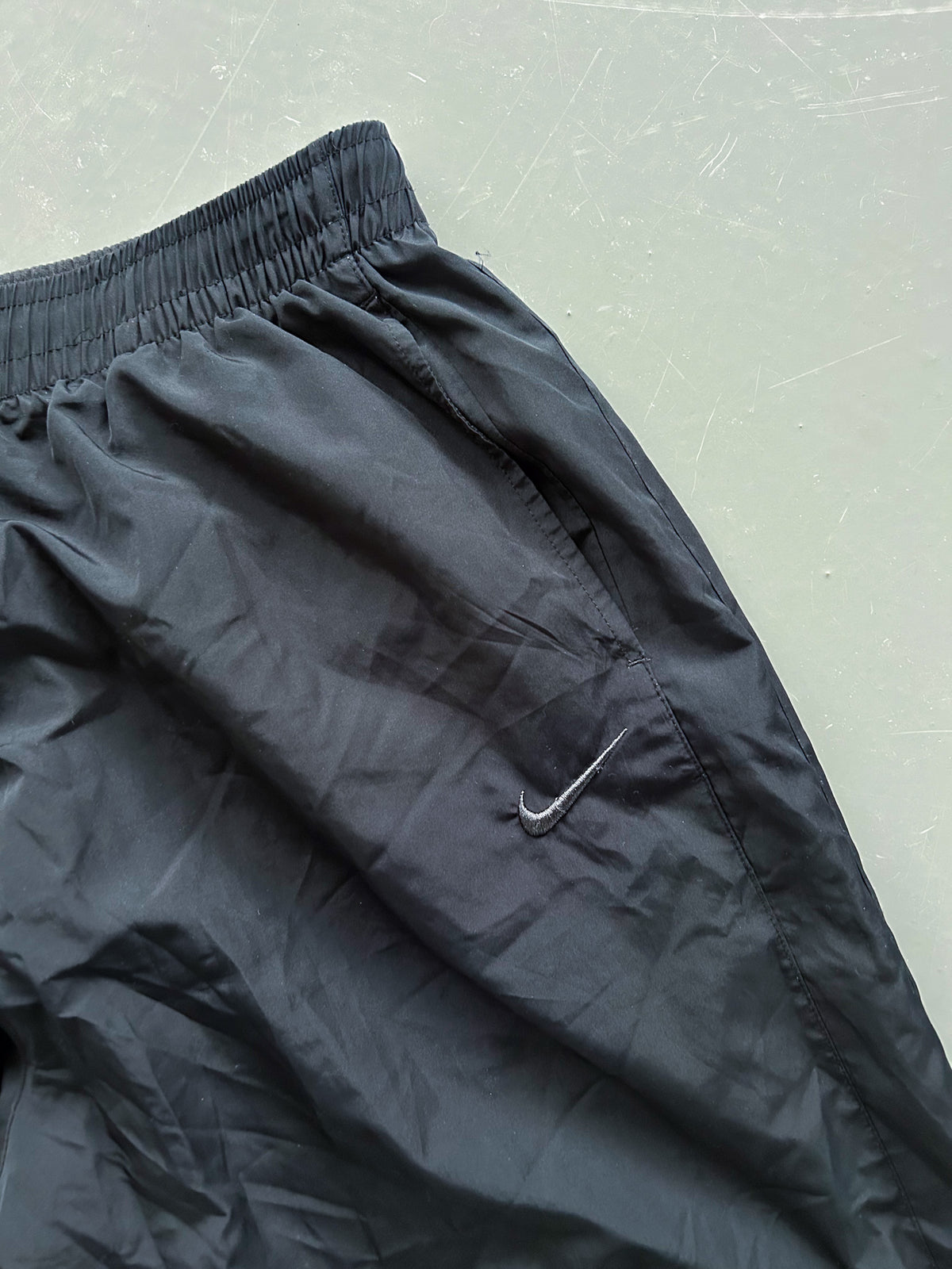 Nike Vintage Trackpants | L