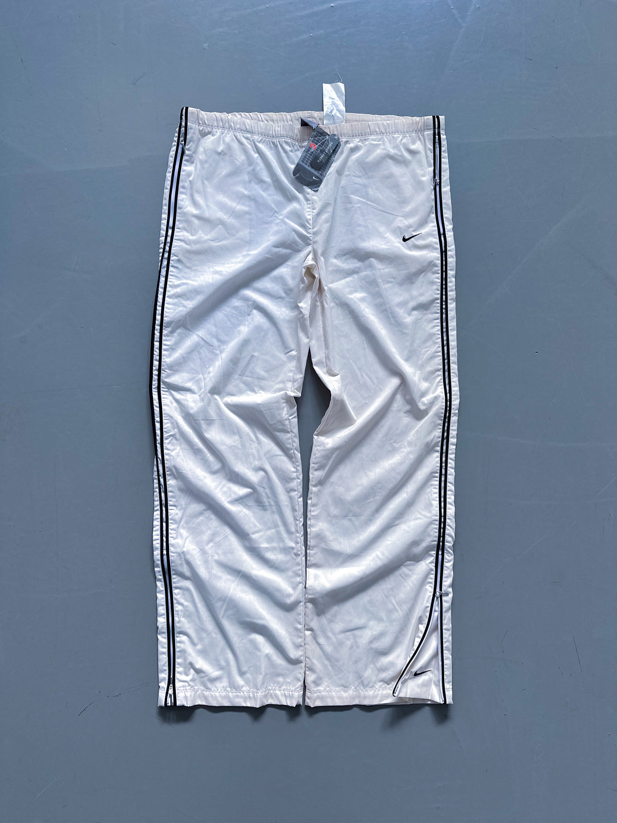 Nike Vintage *Deadstock* Trackpants | L