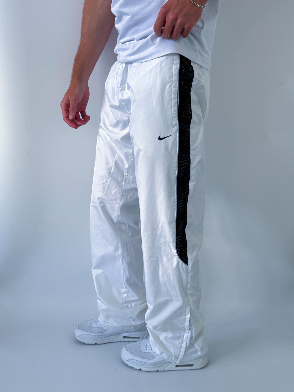 NIKE VINTAGE TRACKPANTS MYSTERY BOX (2 PIECES)