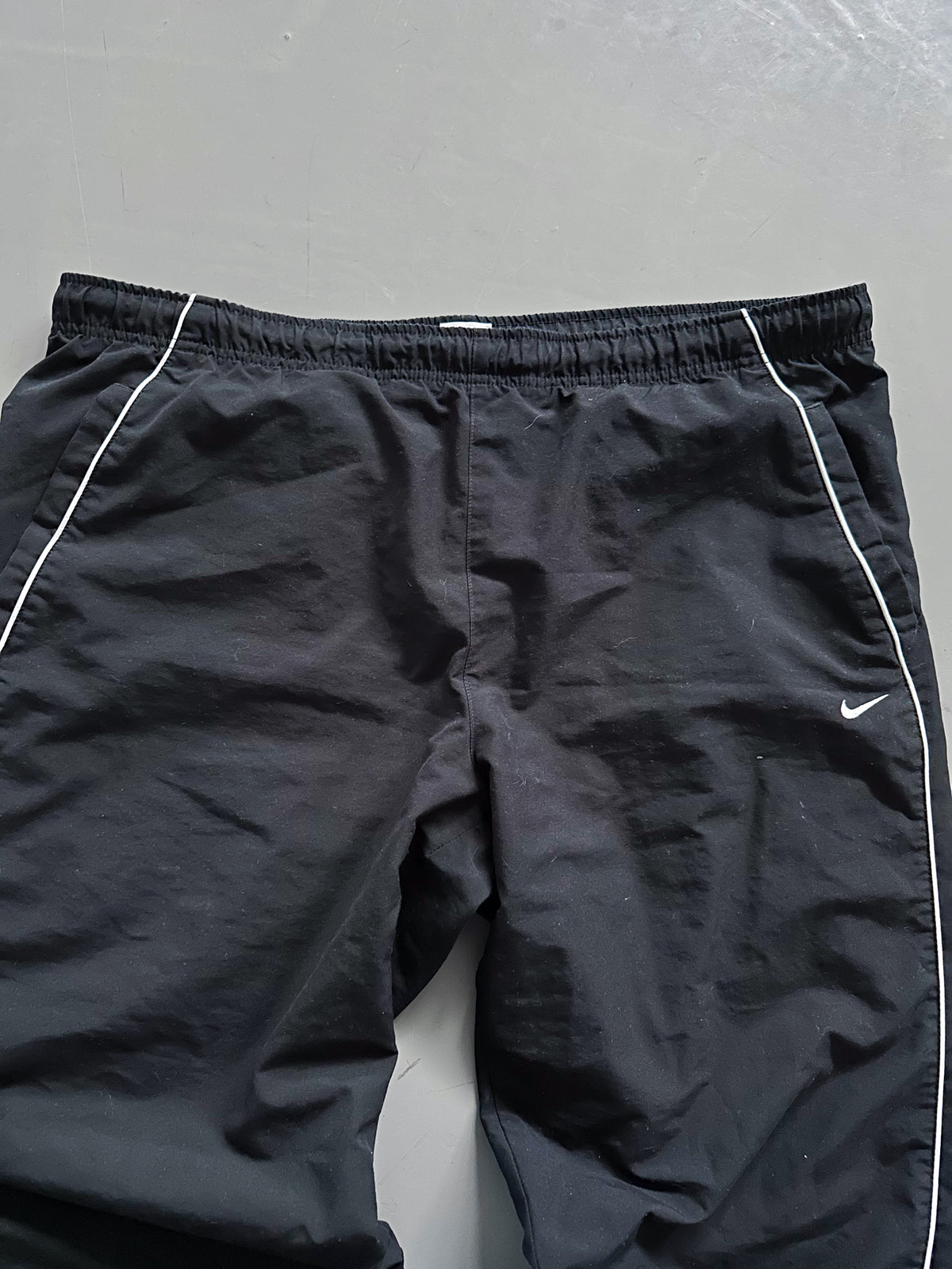 Nike Vintage Trackpants | L