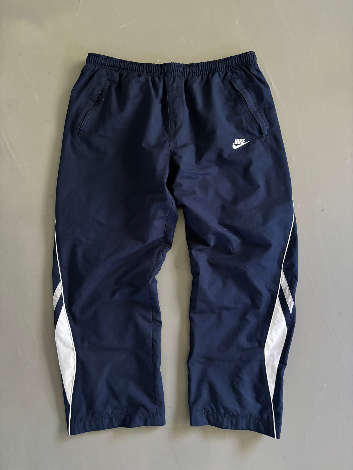 Nike Vintage Trackpants | L
