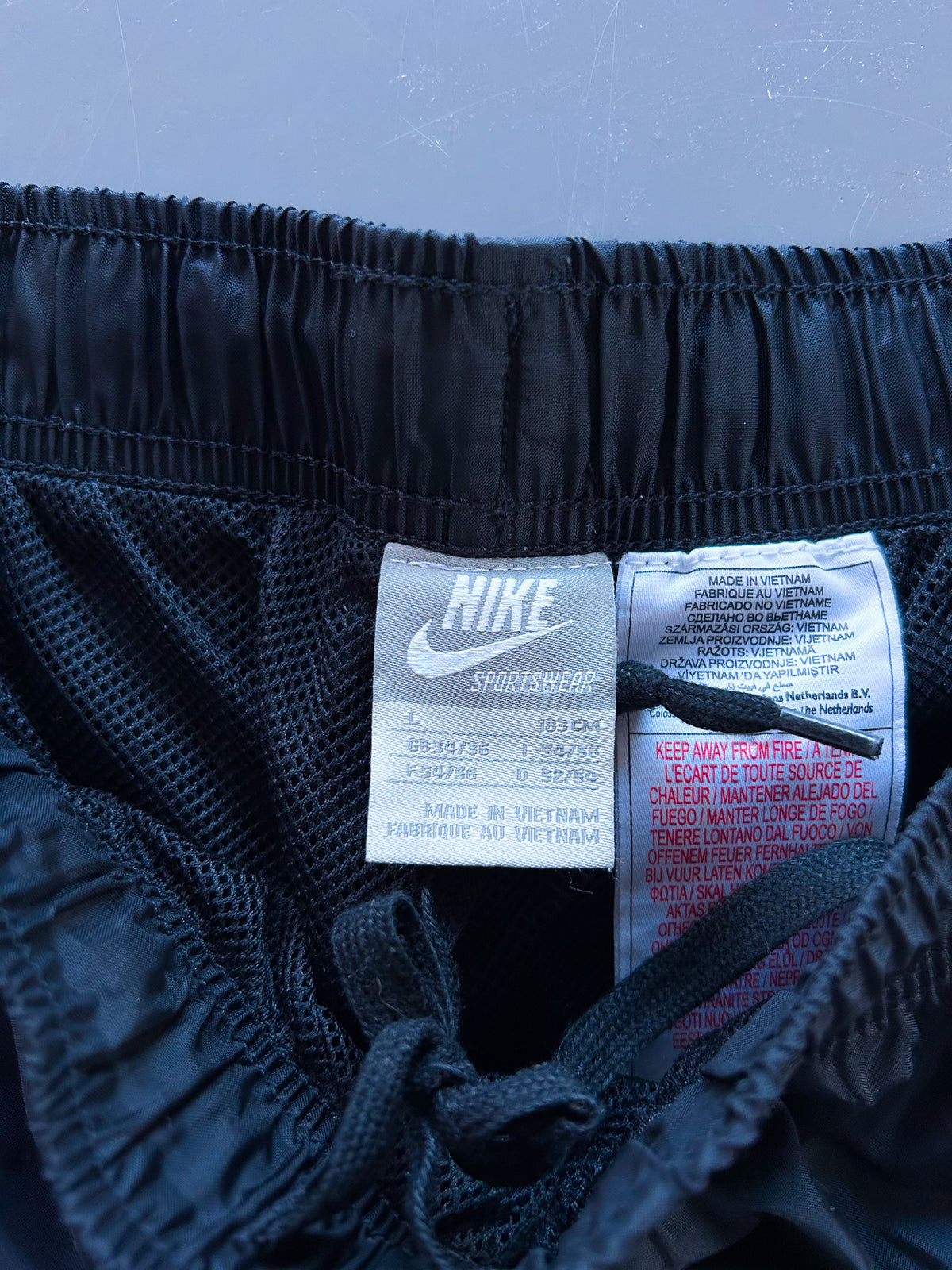 Nike Vintage *PREMIUM*  Trackpants | L
