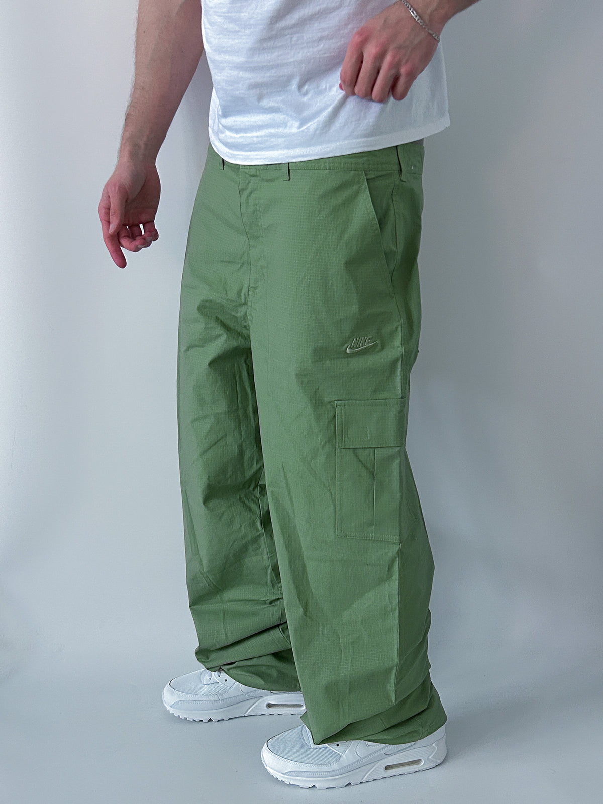 Nike Vintage Cargo Pants | XL