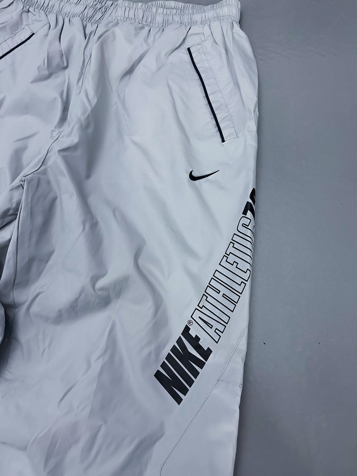 Nike Vintage Trackpants | M