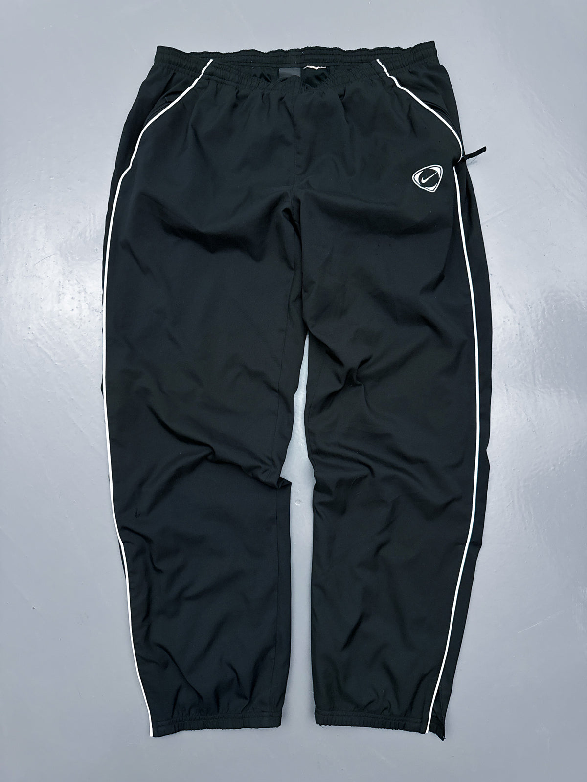 Nike Vintage Trackpants | L