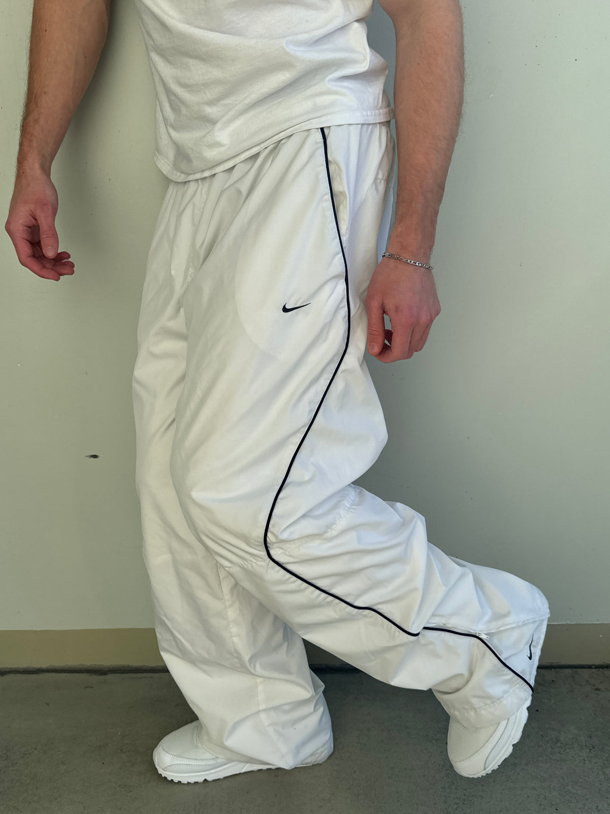 Nike Vintage *PREMIUM* Trackpants | M
