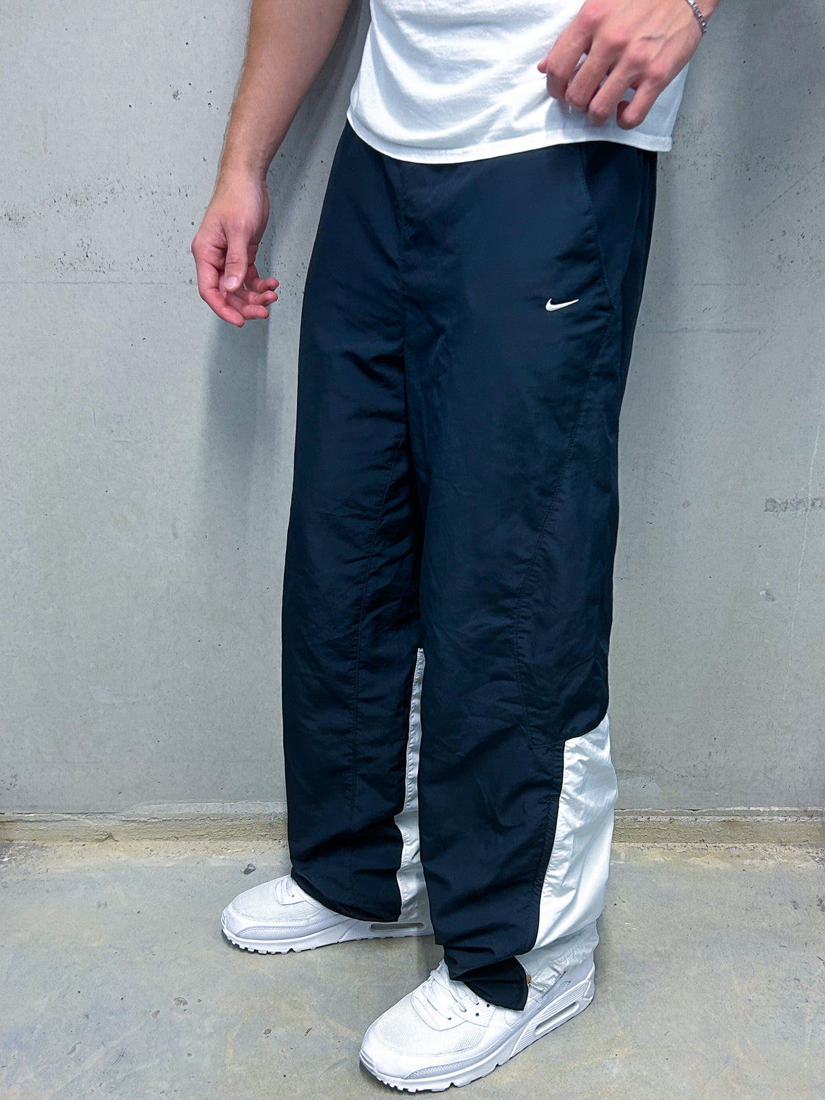 Nike Vintage Trackpants | L